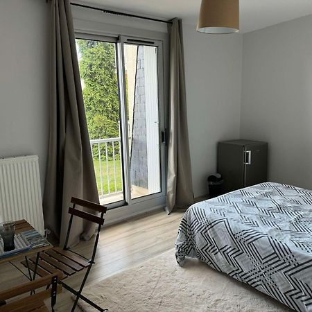 בלואה Chambre Chez Habitant, Quartier Gare Et Chateau מראה חיצוני תמונה